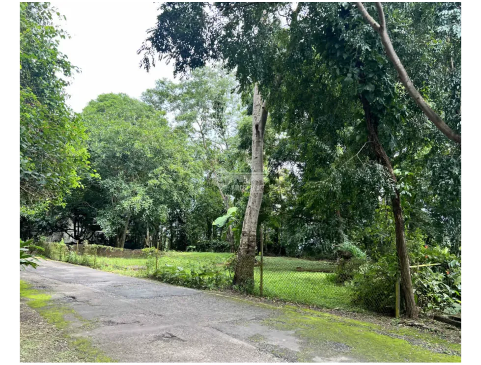 BALBOA / ANCON / QUARRY HEIGHTS URBANIZATION / 674 M / FLAT LOT
