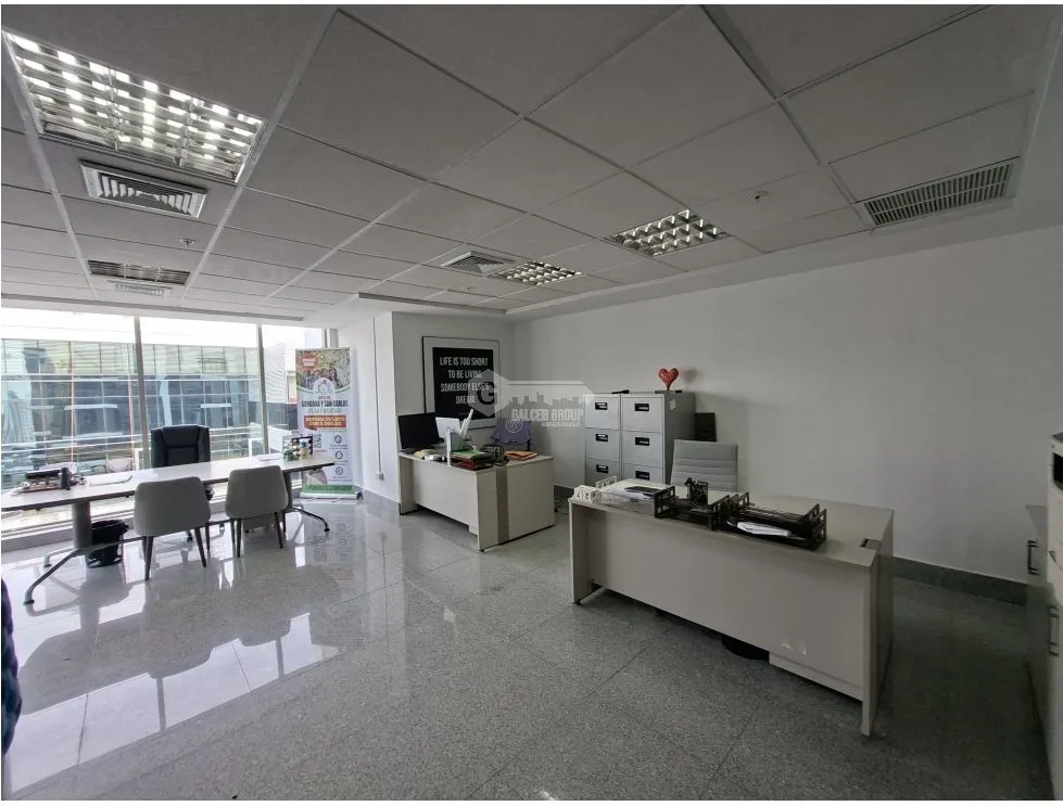OBARRIO / PH TWIST TOWER / 61M / PARTITIONED / HIGH FLOOR