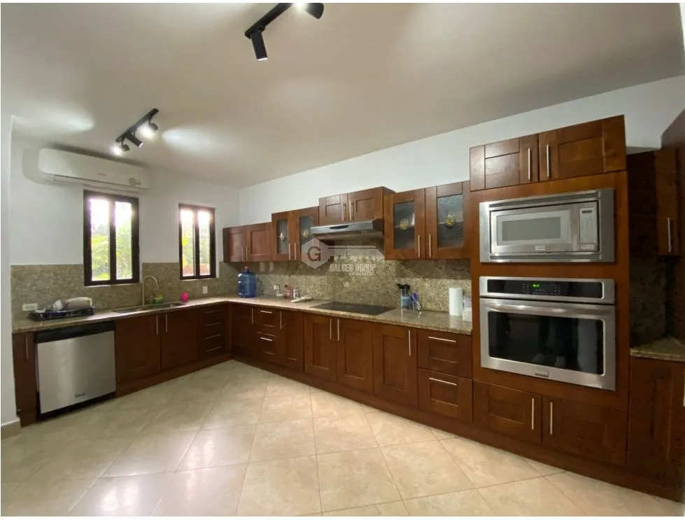 CLAYTON / EMBASSY CLUB / 277M / 3 BEDROOM / TERRACE / PATIO