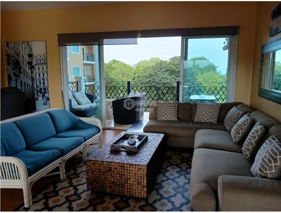Apartment for rent in Coronado