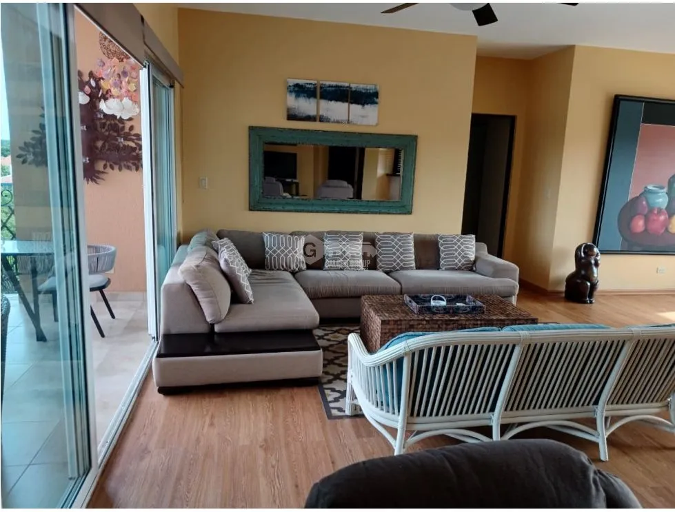 Apartment for rent in Coronado