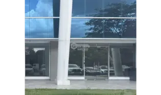 Espace commercial à Cardenas à louer