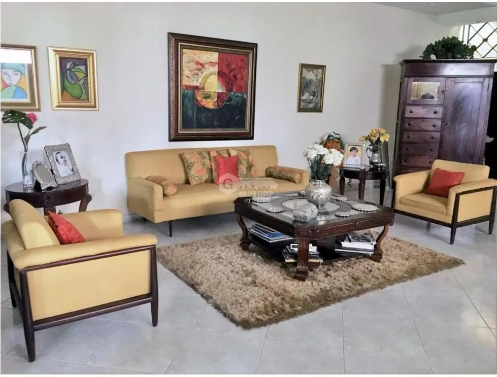 Single Family House for sale in La Alameda
