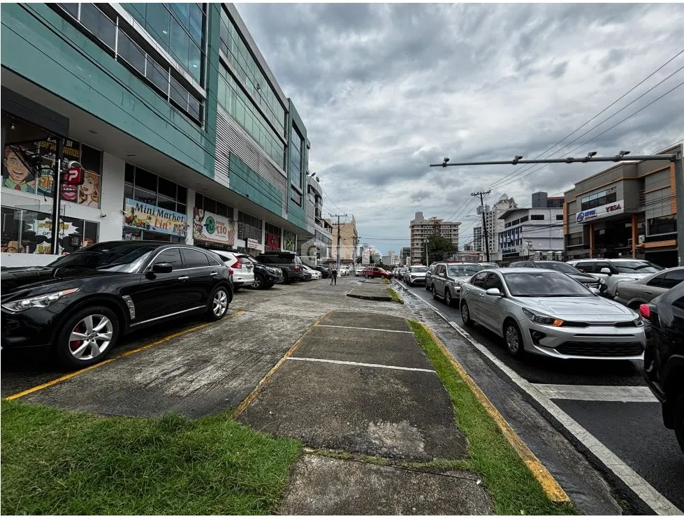 Office for rent in El Carmen