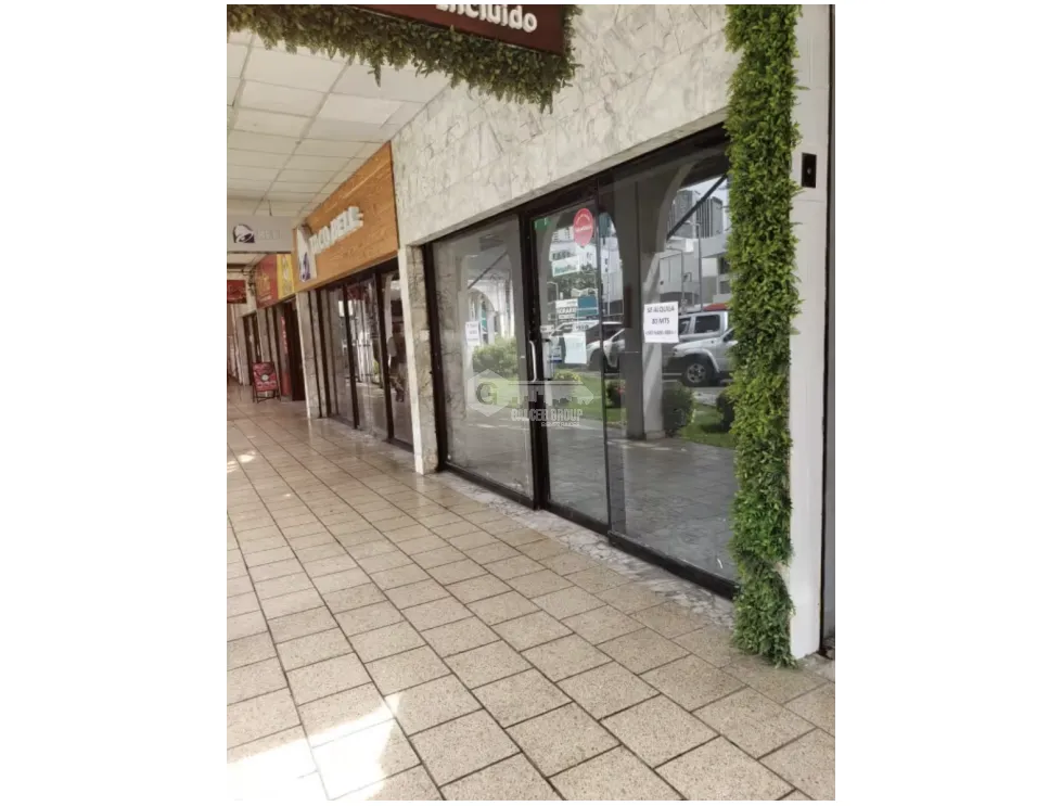 Espace commercial à Via Espana à louer