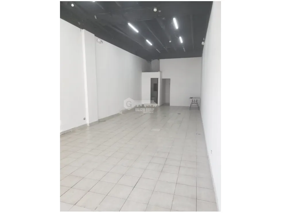 Espace commercial à Via Espana à louer