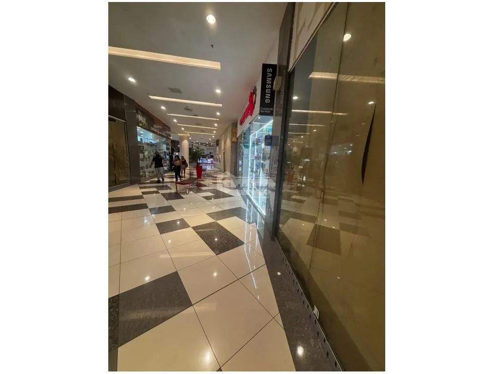 EL DORADO MALL / 130 M² / MIDDLE FLOOR / PARTITIONS / CENTRAL AIR