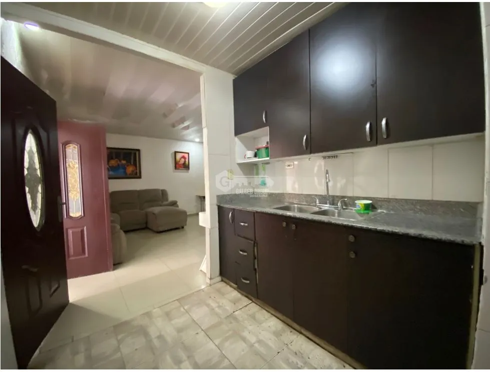 TOCUMEN / VILLA DE LA SIESTA / 160M / 3 BEDROOMS / COVERED TERRACE