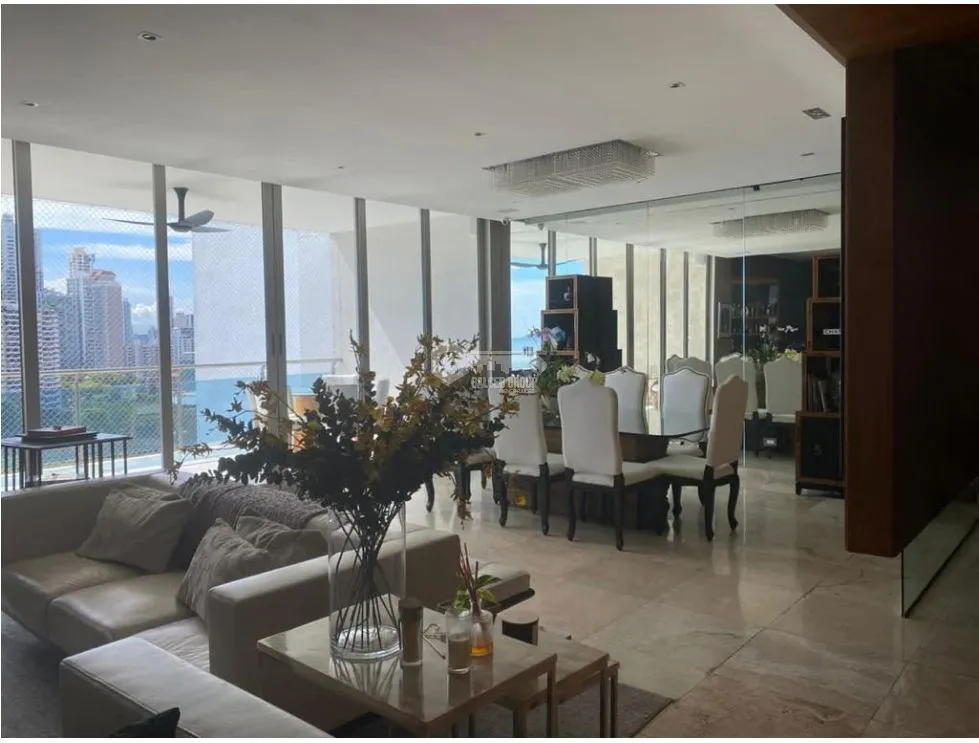квартира в Punta Pacifica на продажу