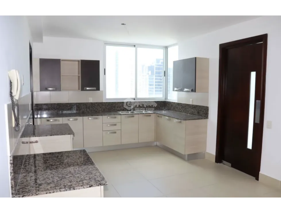 COSTA DEL ESTE / BREEZE / 241.96M / 3 HABITACIONES / 4 PARKING JC