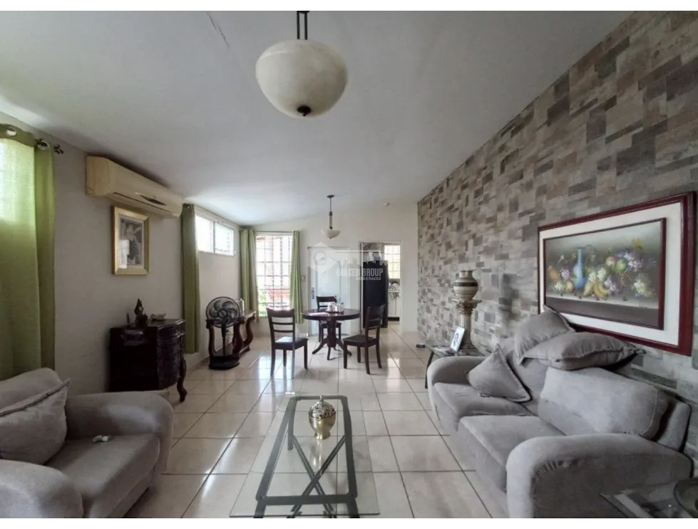 BRISAS DEL GOLF / 294M / 3 HABITACION / TERRAZA / 2 PARKIN  JC