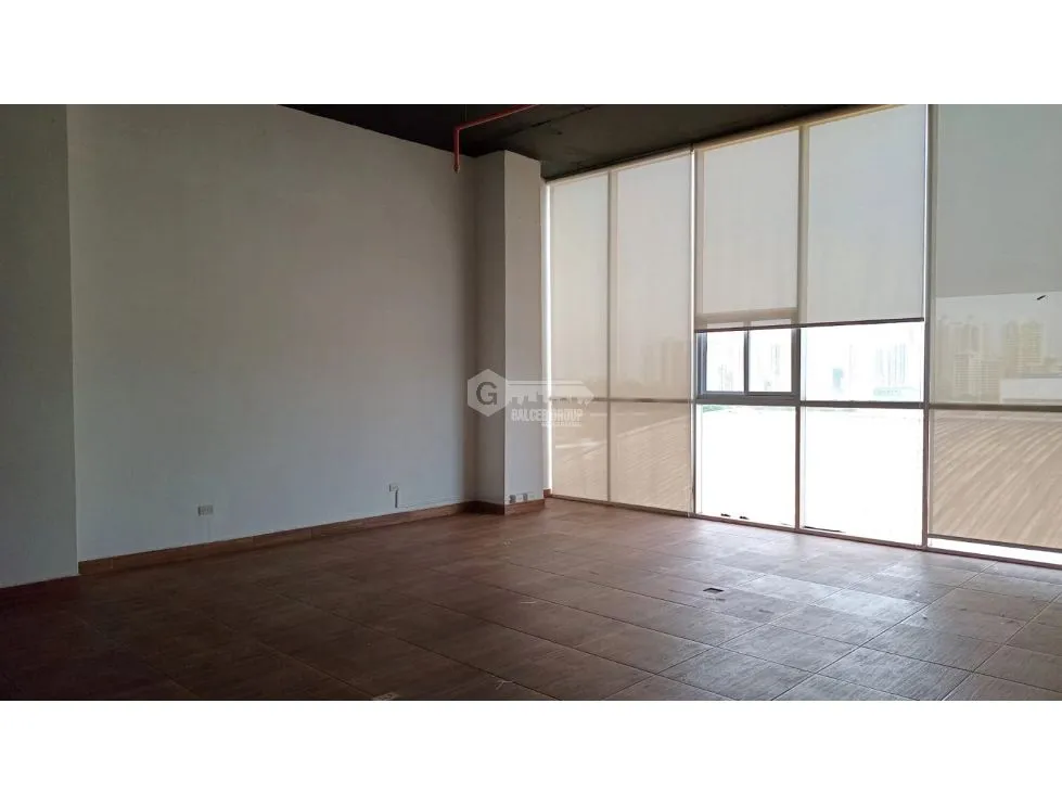 Office for rent in Condado del Rey