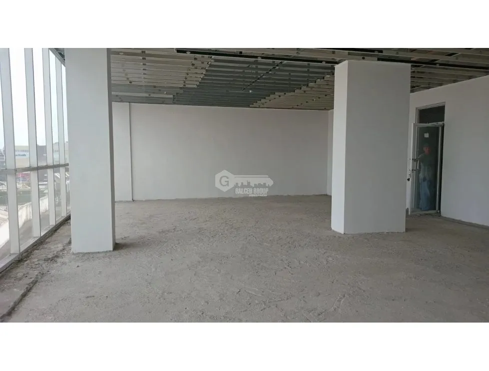 Office for rent in Condado del Rey