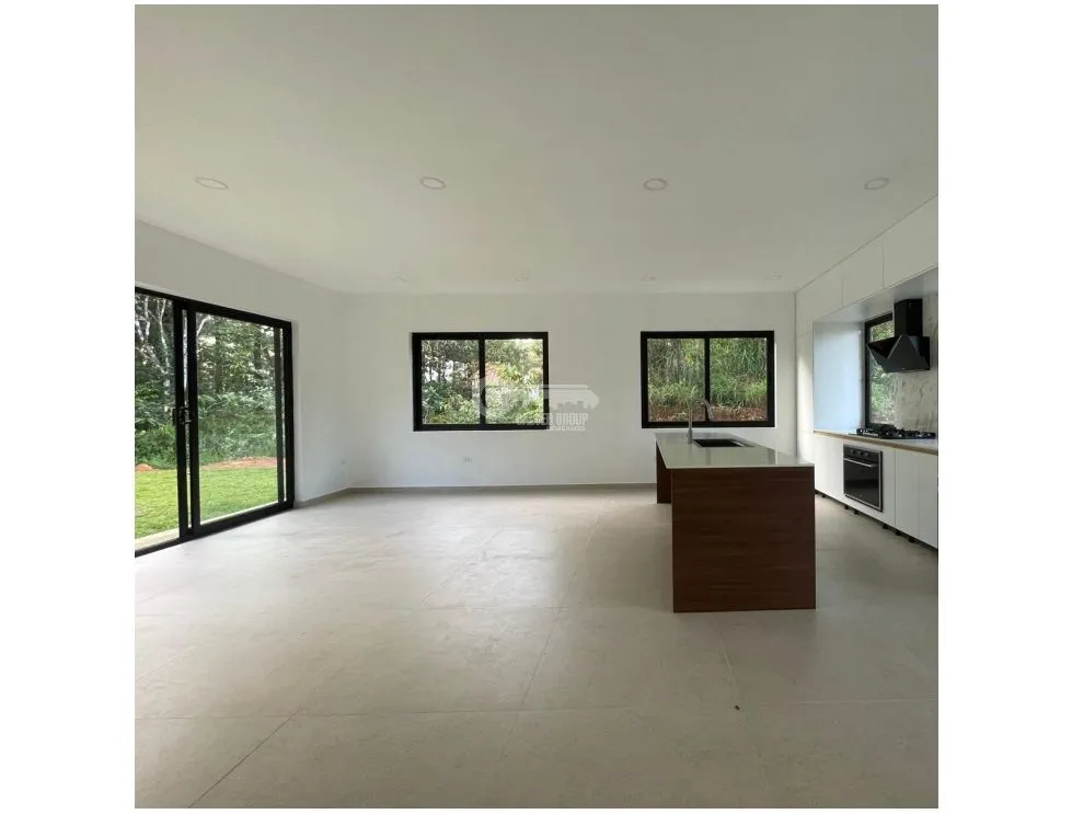 Single Family House for sale in Cerro Azul