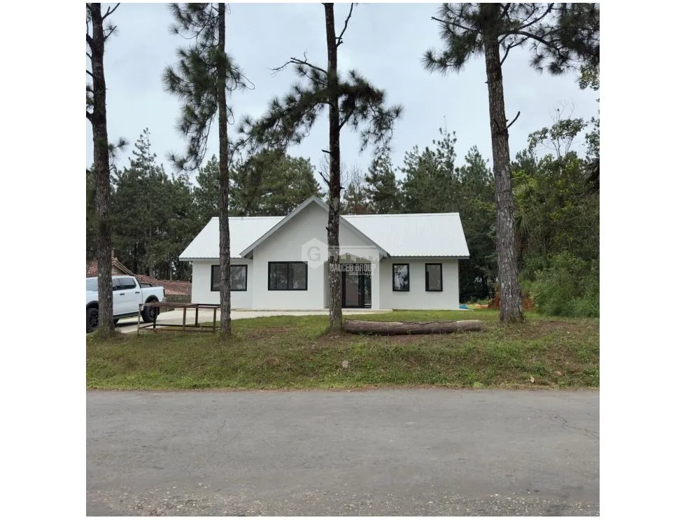 Single Family House for sale in Cerro Azul