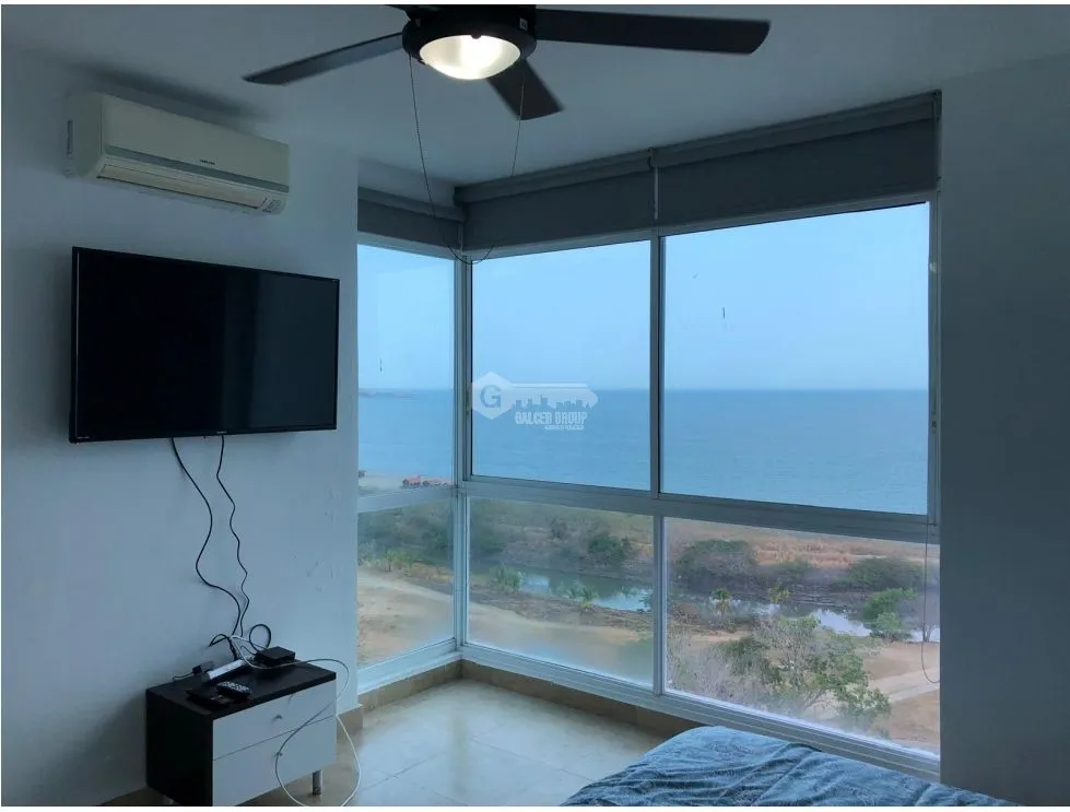 PLAYA BLANCA / PH FARALLON / 127M / 3 HAB. / AMOBLADO / VISTA AL MAR
