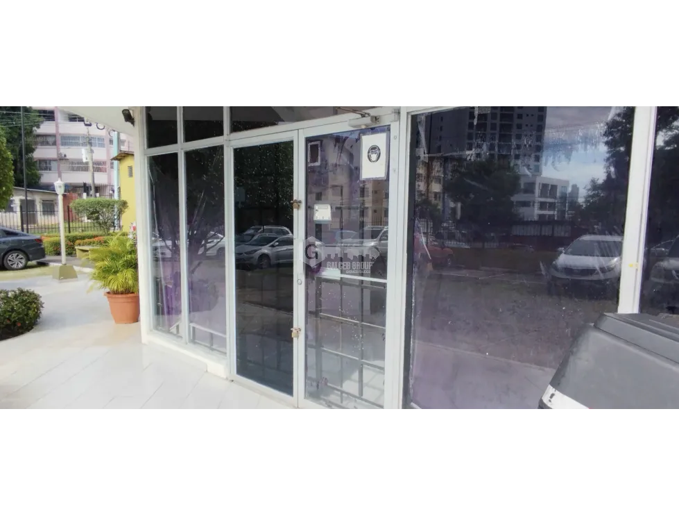 Office for sale in Parque Lefevre