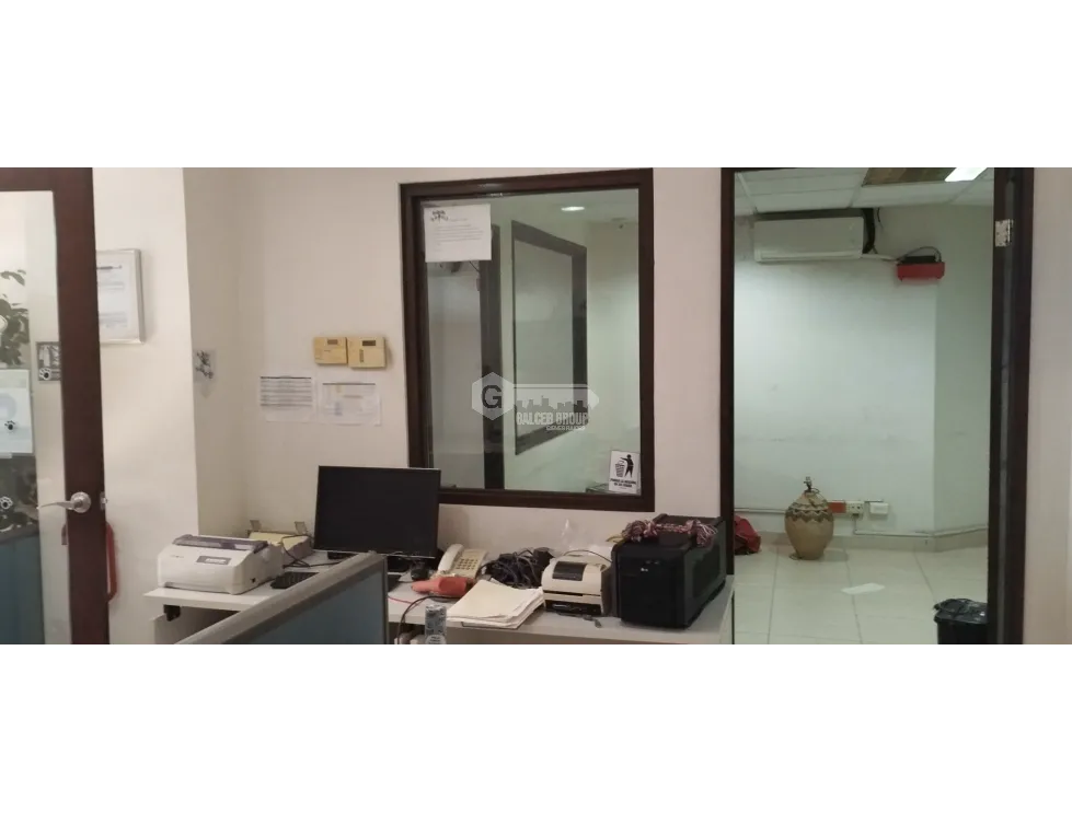 Office for sale in Parque Lefevre