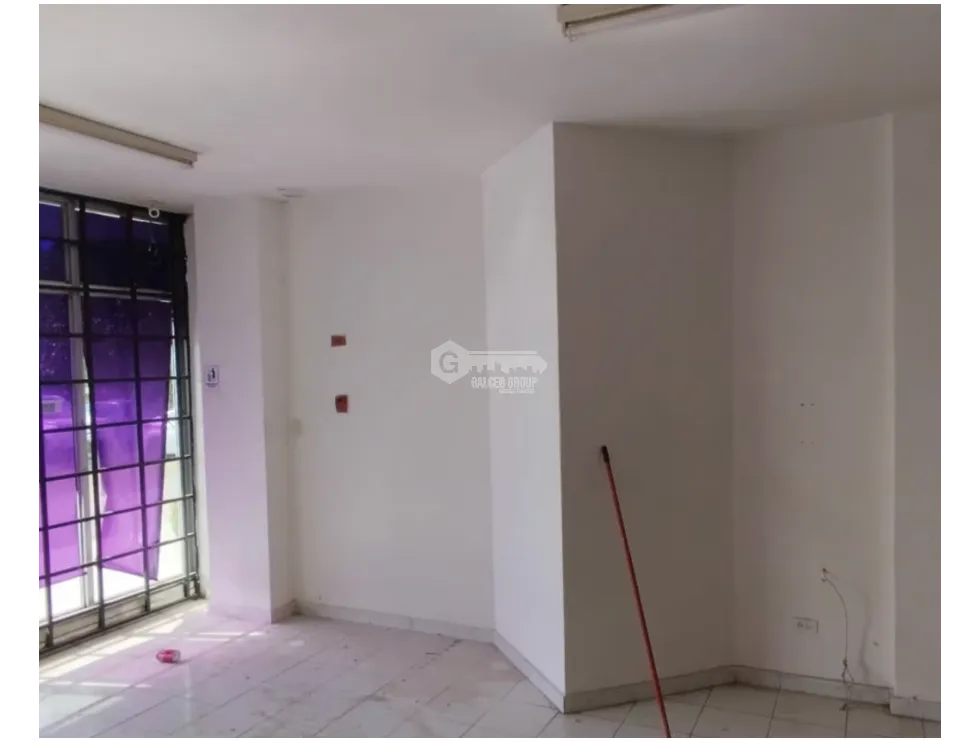 Office for sale in Parque Lefevre