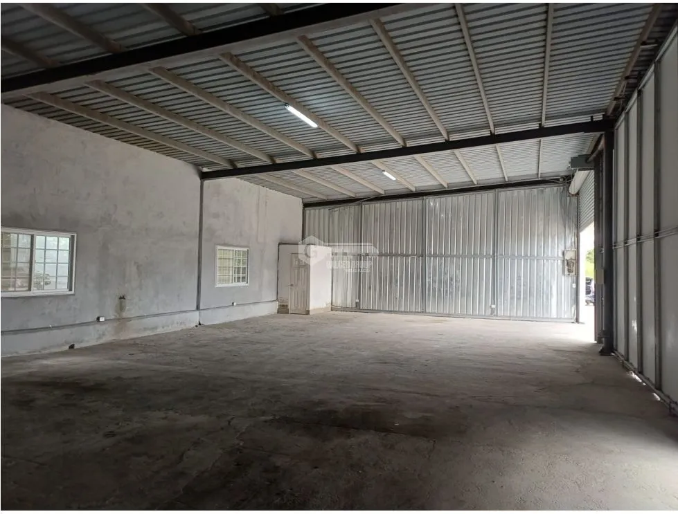 Warehouse for rent in Panama