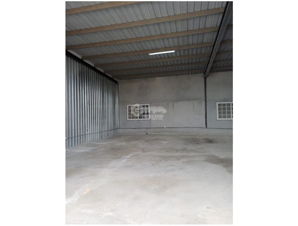 Warehouse for rent in Panama