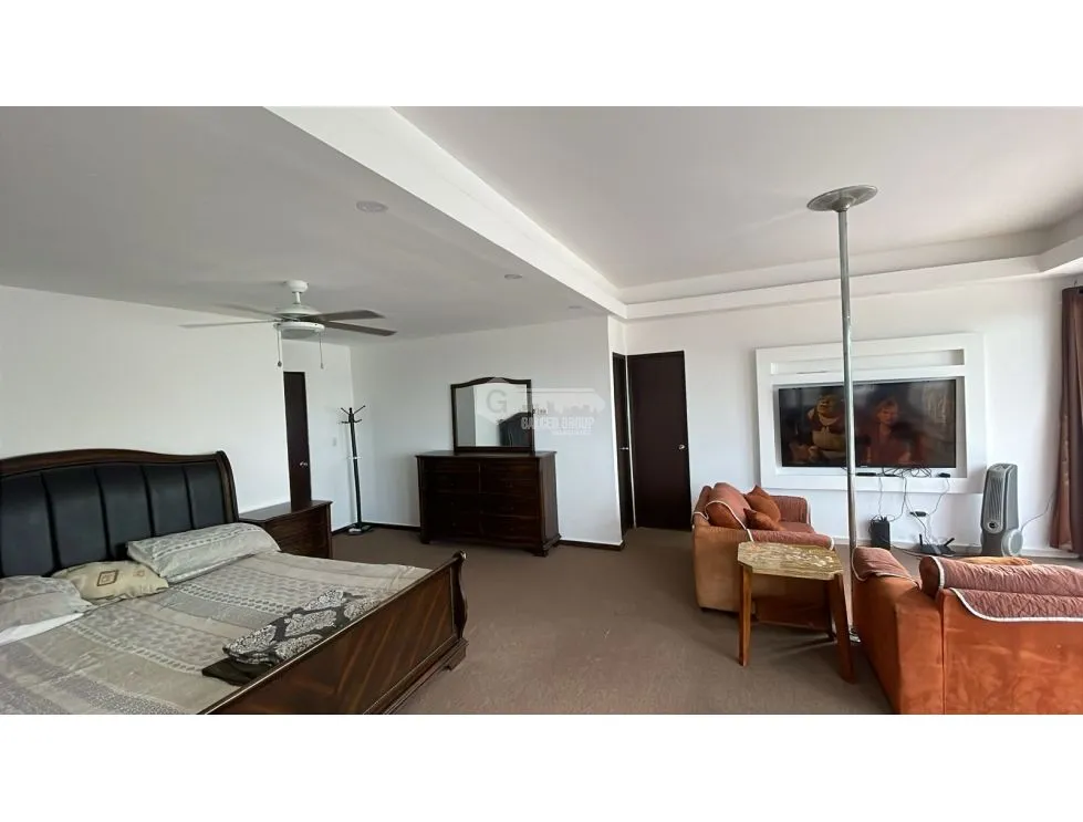 ALTOS DEL BOSQUE / EL DORAL / 392M / 4 HABITACION / 2 NIVEL / PISCINA