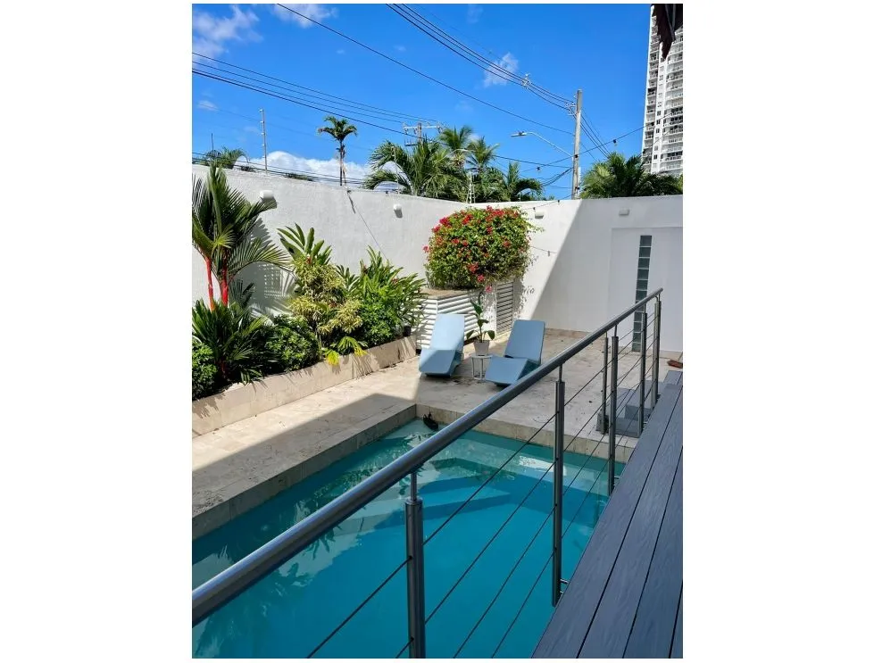 Single Family House for rent in Via Porras