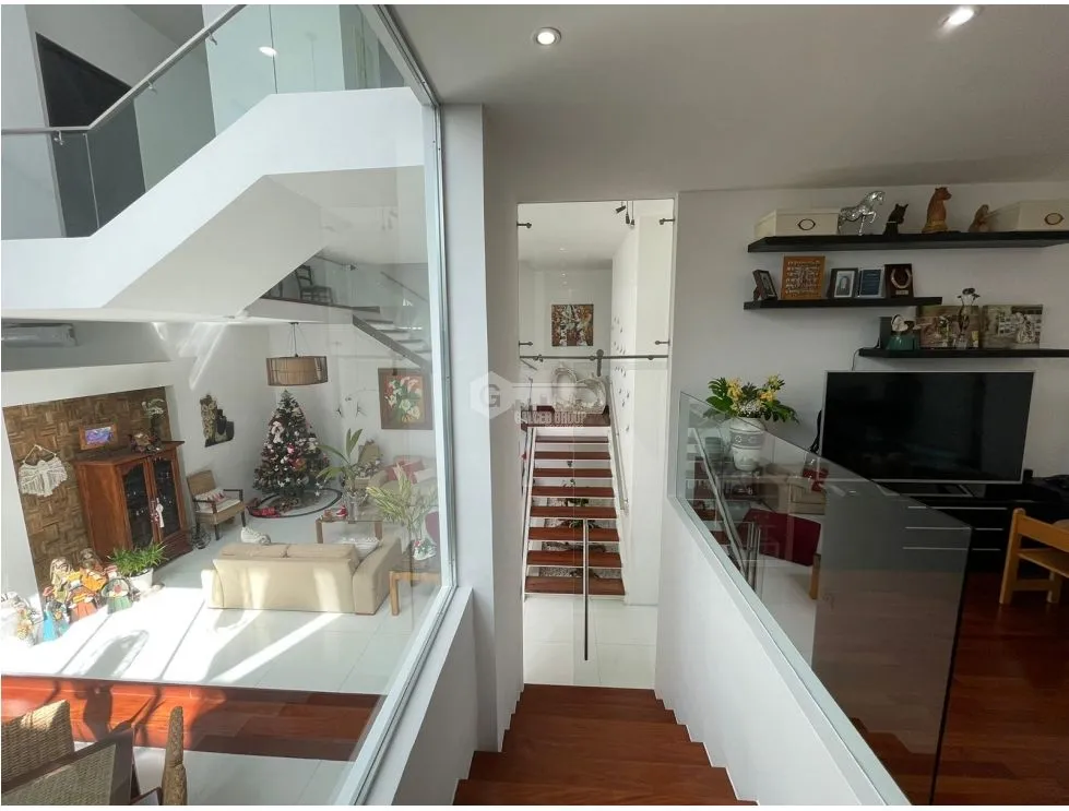 Single Family House for rent in Via Porras