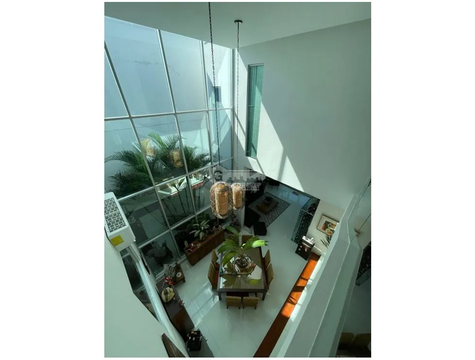 Single Family House for rent in Via Porras
