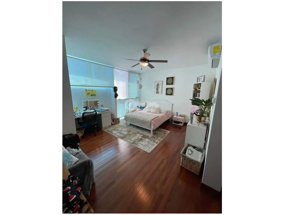 Single Family House for rent in Via Porras