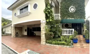 Single Family House for sale in Altos de Panama