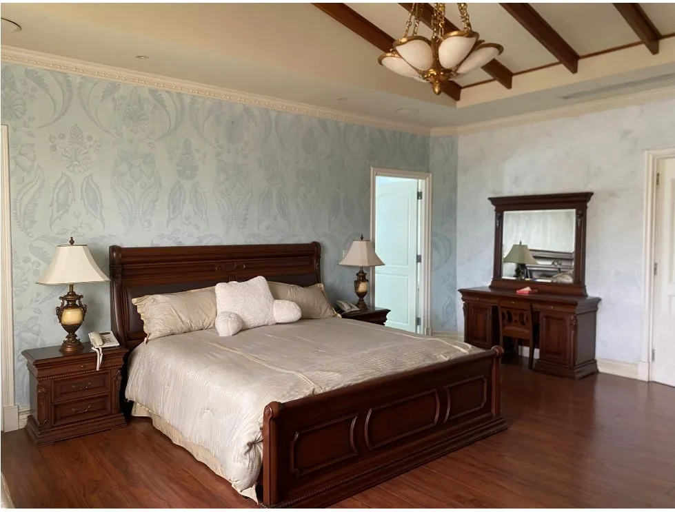 BETANIA / DOS MARES / 692M / 5 BEDROOMS / 2 LEVELS / DEN / TERRACE