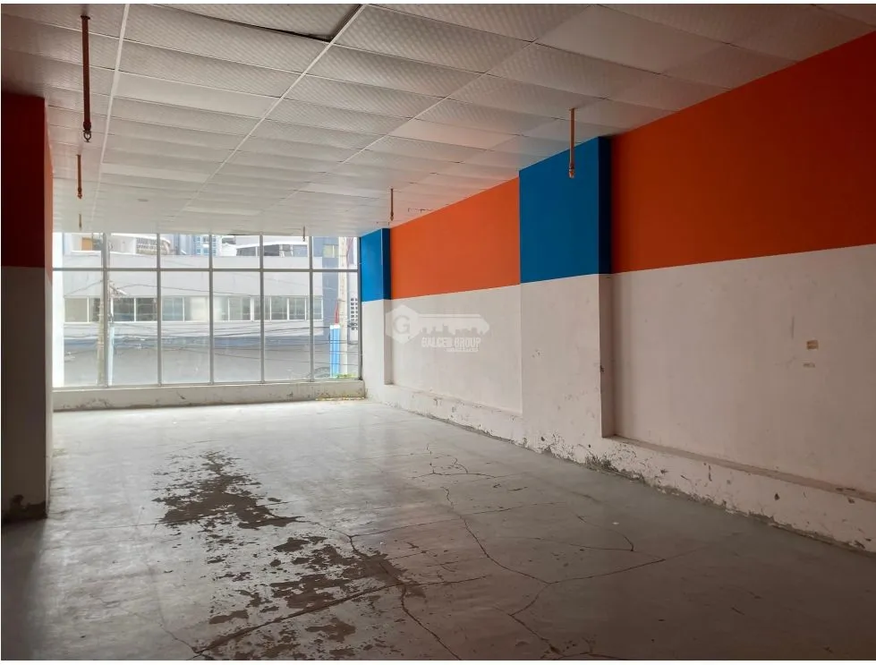 VIA ESPAÑA / PH PREMIUM / LOCAL / 254m2/ 2 ESPACIOS ABIERTOS / VACIO