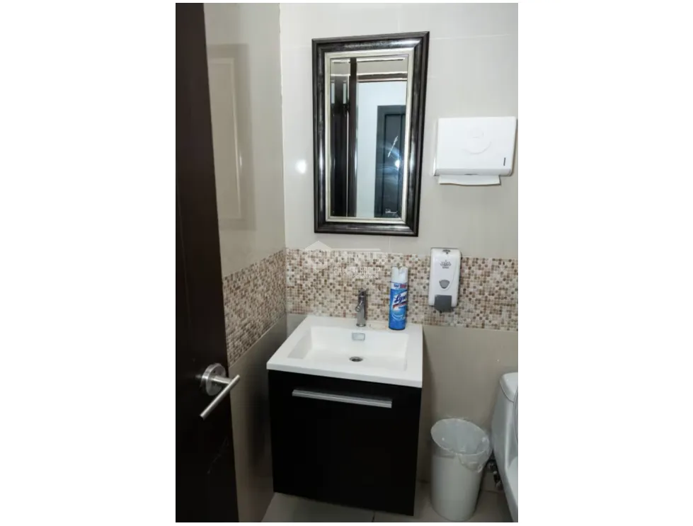 Office for rent in Bella Vista