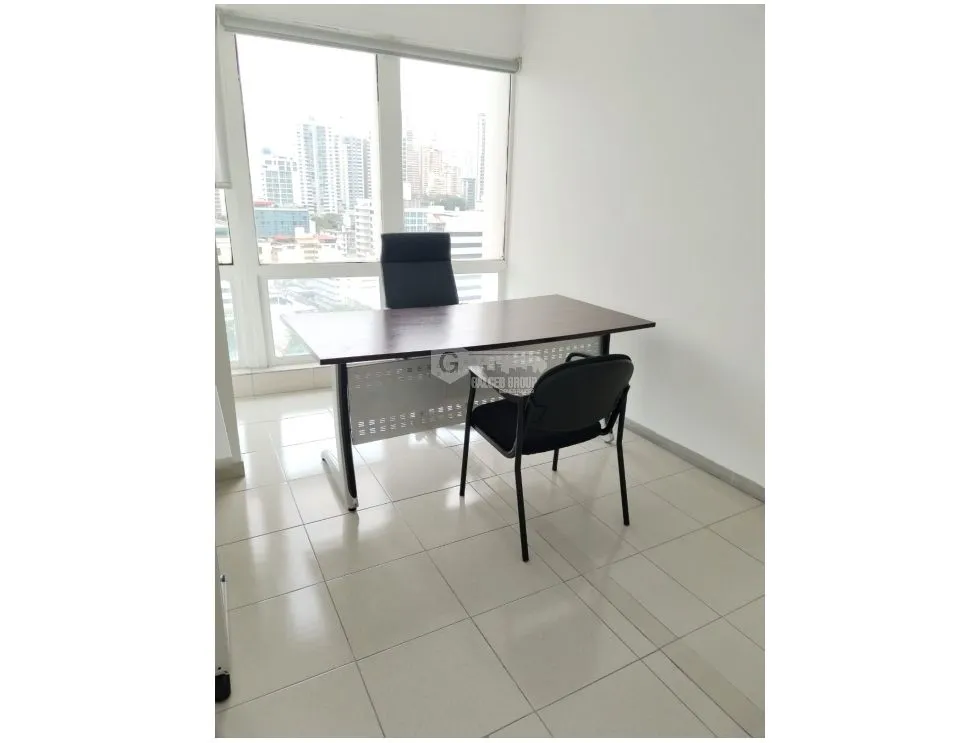 Office for rent in El Carmen