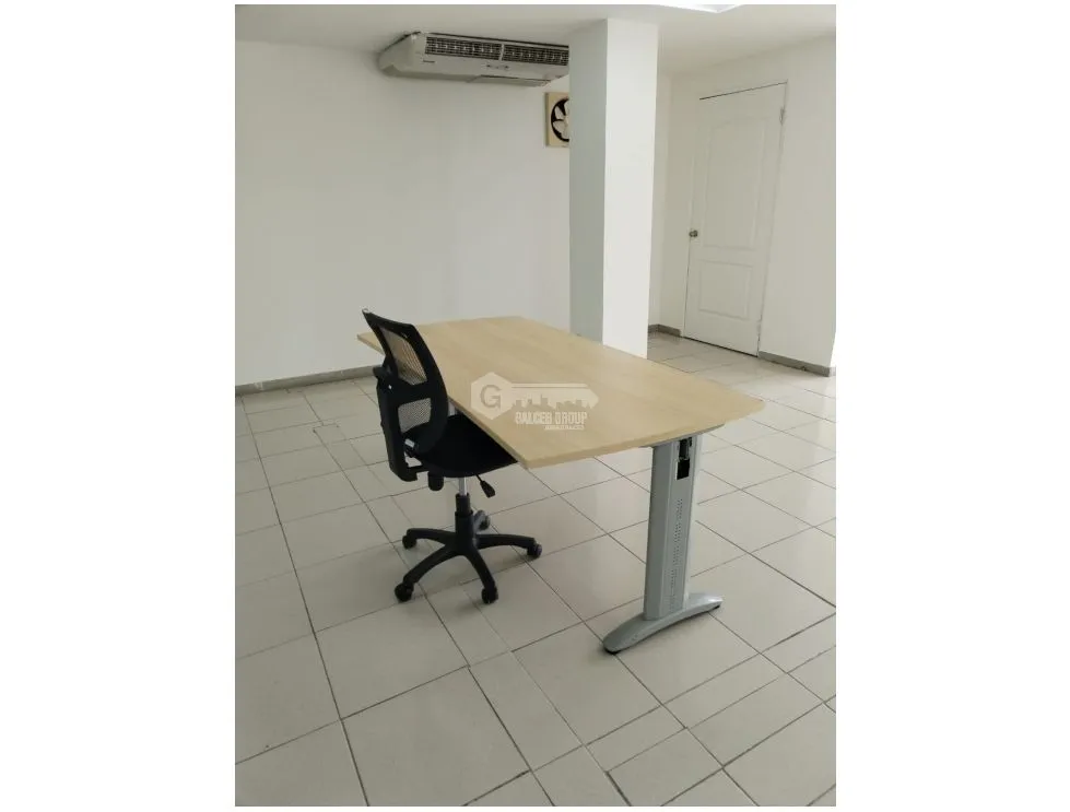 Office for rent in El Carmen