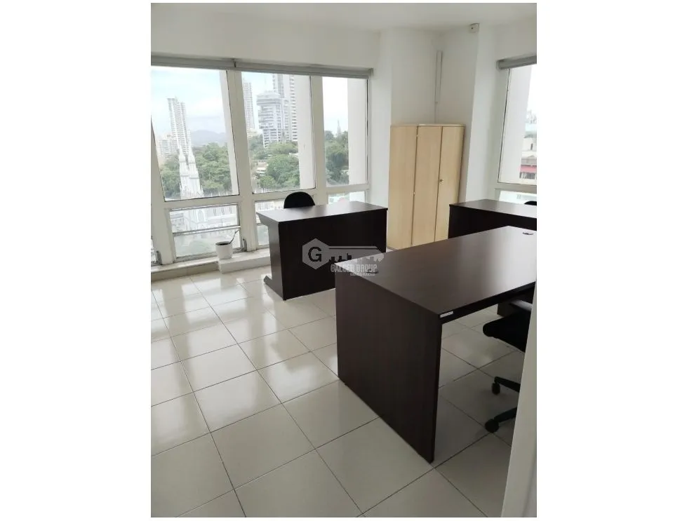 Office for rent in El Carmen