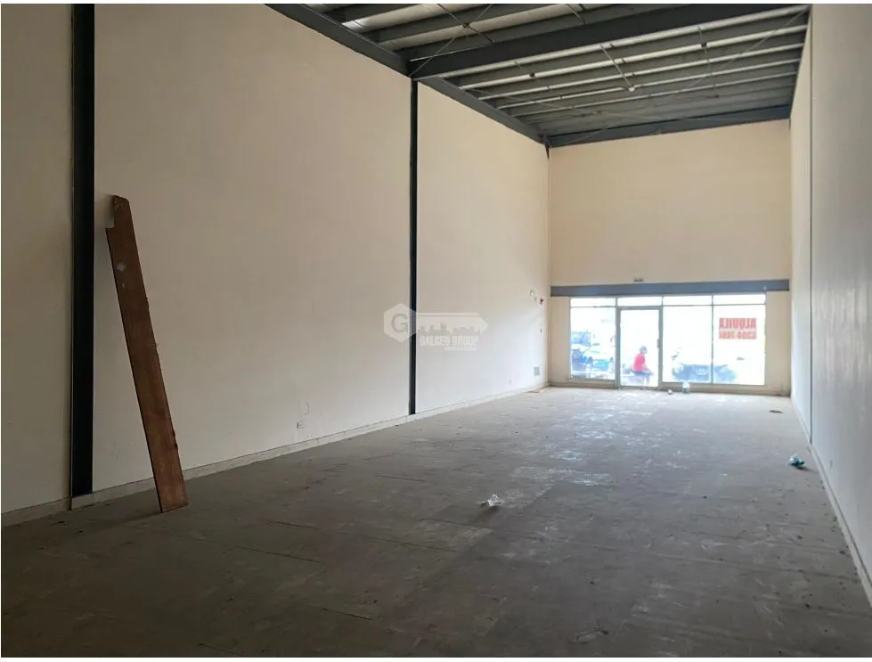 Espace commercial à Tocumen à louer