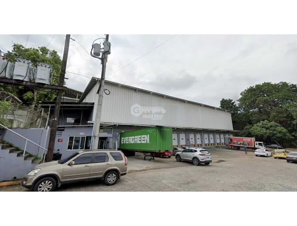 Warehouse for sale in Panama