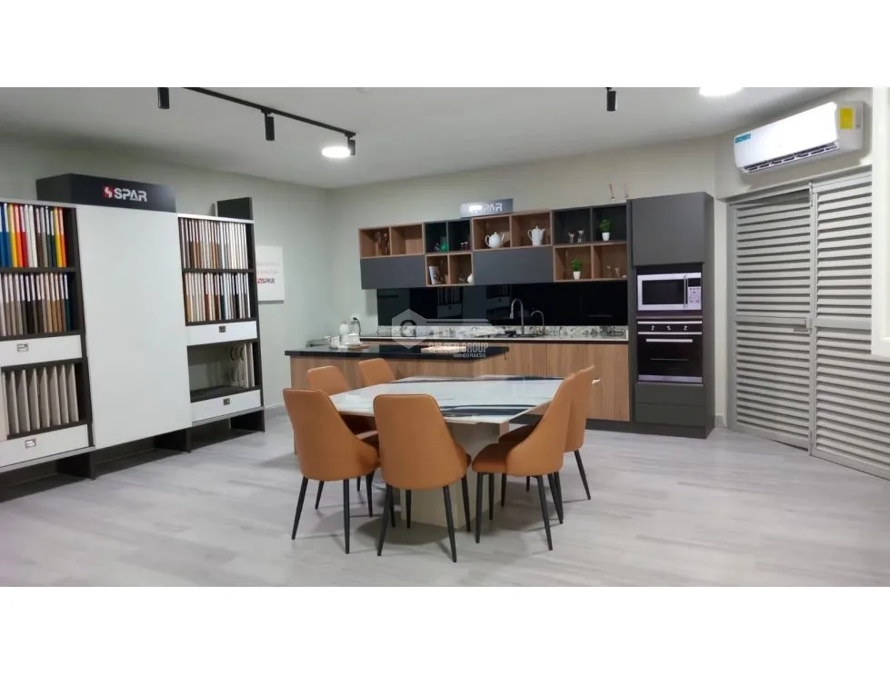 Коммерческое пространство в Parque Lefevre на продажу