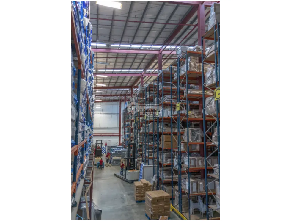 Warehouse for sale in Panama