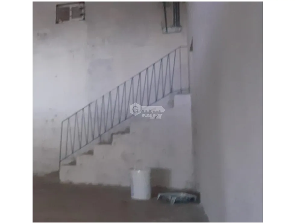 Espace commercial à El Ingenio à louer