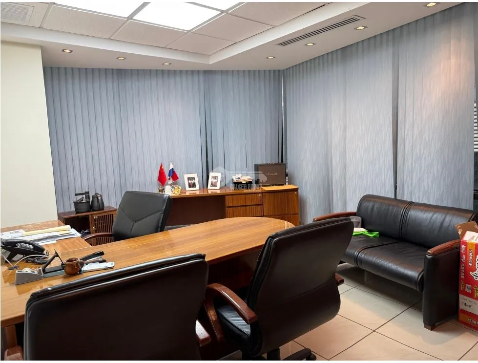 OFFICE / OBARRIO / GENERALLI TOWER / 360M2 / FURNISHED / 9 PARKING SPACES