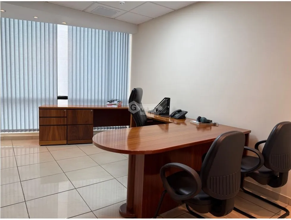 OFFICE / OBARRIO / GENERALLI TOWER / 360M2 / FURNISHED / 9 PARKING SPACES