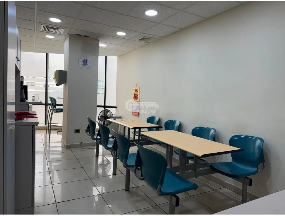 OFFICE / OBARRIO / GENERALLI TOWER / 360M2 / FURNISHED / 9 PARKING SPACES