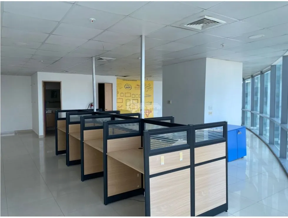 Office for sale in Costa del Este