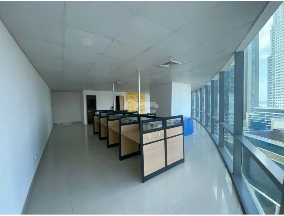 Office for sale in Costa del Este