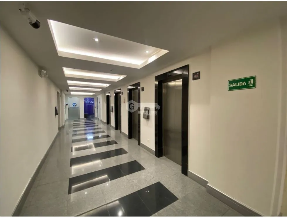 Office for sale in Costa del Este