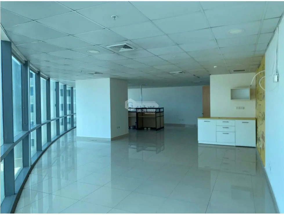 Office for sale in Costa del Este