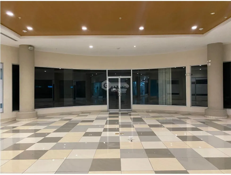 Espace commercial à Albrook à louer